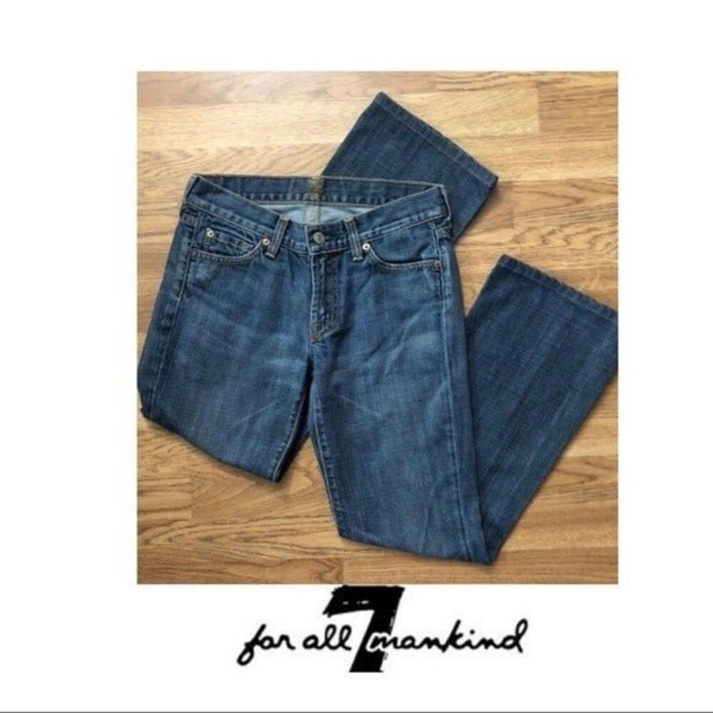 7FAMK sz 26 Boot Cut Dark Wash Jeans